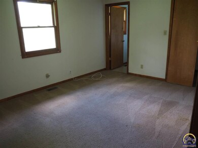 4430 NW 78th St, Topeka, KS 66618 - photo 5