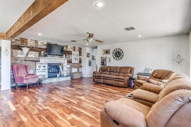 4451 S Fm 113, Millsap, TX 76066 - photo 5