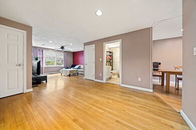 35 Merrymount Rd unit 11, Quincy, MA 02169 - photo 2