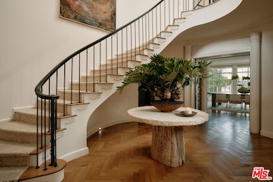 826 Greenway Dr, Beverly Hills, CA 90210 - photo 6