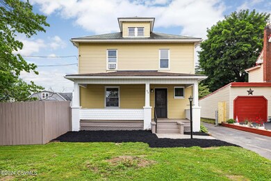 712 Oak St, Bloomsburg, PA 17815 - photo 2