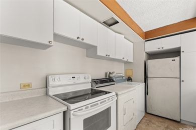 The Palms unit 304, Honolulu, HI 96815 - photo 5