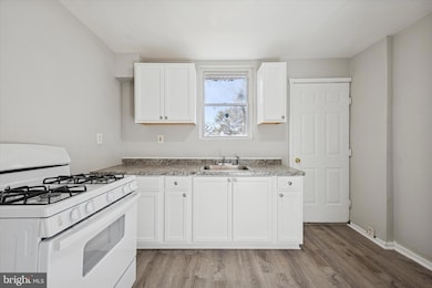 14 N Macdade Blvd, Darby, PA 19023 - photo 5