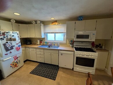 41 Hull St unit 1, Belmont, MA 02478 - photo 4
