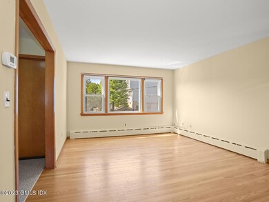 63 Cos Cob Ave unit B, Cos Cob, CT 06807 - photo 4
