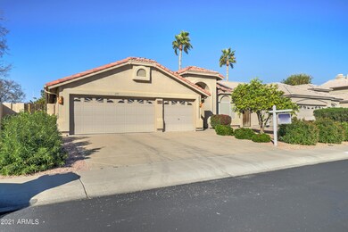 282 W El Freda Rd, Tempe, AZ 85284 - photo 2