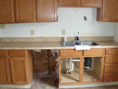 997 Exeter Rd, Columbus, OH 43213 - photo 3