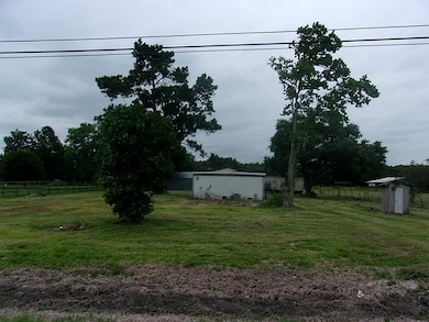 3582 County Road 155, Alvin, TX 77511 - photo 2