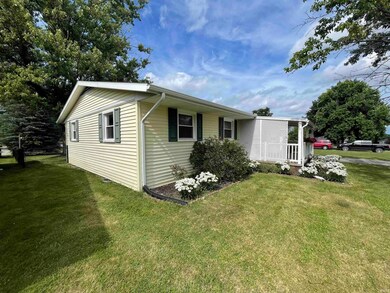 316 N Hillcrest Dr, Logansport, IN 46947 - photo 3