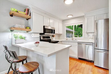 7740 196th St SW unit 16, Edmonds, WA 98026 - photo 5