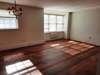 486 Nashua St unit 205, Milford, NH 03055 - photo 2