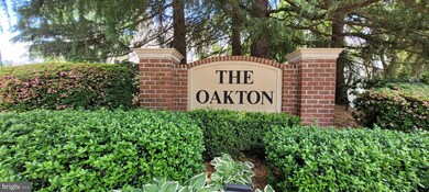 10036 Oakton Terrace Rd, Oakton, VA 22124 - photo 6