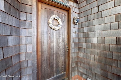 123 W 1st St, Cannon Beach, OR 97110 - photo 3