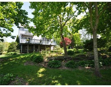 89 Frigate St, Jamestown, RI 02835 - photo 2