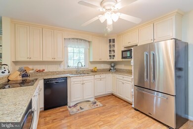 22919 Chestnut Rd, Lexington Park, MD 20653 - photo 6