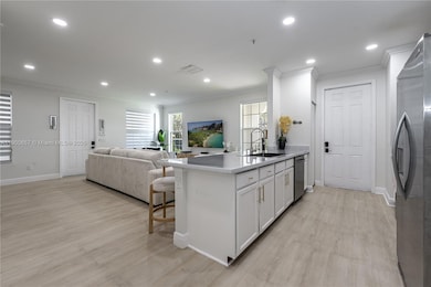 11954 SW 25th Ct, Miramar, FL 33025 - photo 6