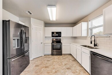 537 Cleveland Dr, Lavon, TX 75166 - photo 4