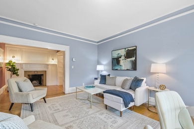 857 Beacon St unit 34, Boston, MA 02215 - photo 4