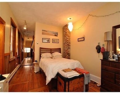 33 Charter St unit 1, Boston, MA 02113 - photo 3