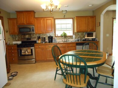 107 Tranquility Ct, Dingmans Ferry, PA 18328 - photo 7