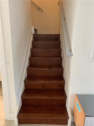 7113 NW 103rd Path, Doral, FL 33178 - photo 5