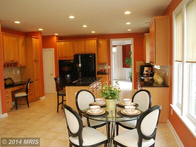 10612 Drumm Ave, Kensington, MD 20895 - photo 4