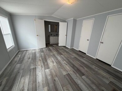 37 Burnett St, Williamsburg, KY 40769 - photo 6