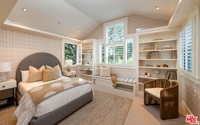 720 Amalfi Dr, Pacific Palisades, CA 90272 - photo 5