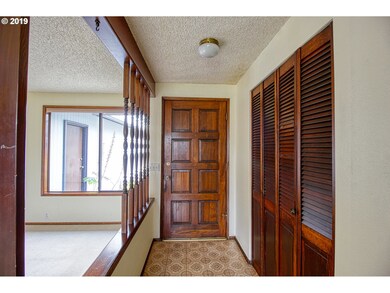 3756 Peppertree Dr, Eugene, OR 97402 - photo 2