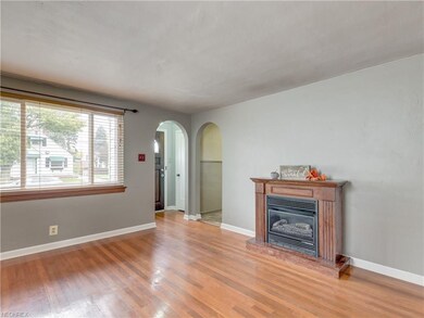 1642 Warrick Place NE, Canton, OH 44714 - photo 4