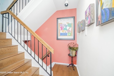 24 Hampton Green, Staten Island, NY 10312 - photo 6