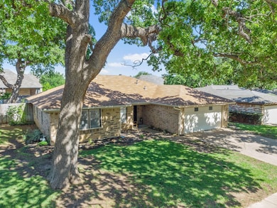 2732 Meadow Green, Bedford, TX 76021 - photo 3