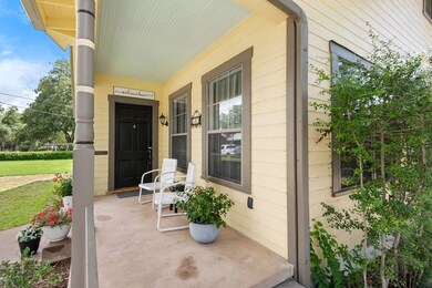 505 N Adams St, Fredericksburg, TX 78624 - photo 7