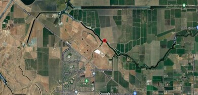 Proximity to Hwy J4 and Tracy Blvd