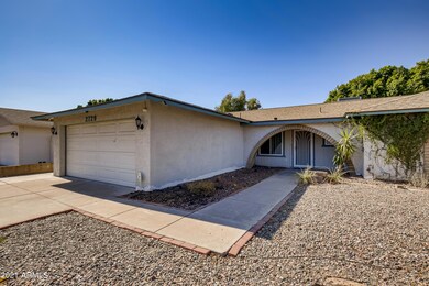 06 Exterior Front Entry