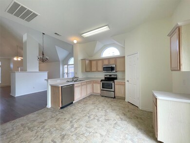 2112 Wisteria Way, McKinney, TX 75071 - photo 4