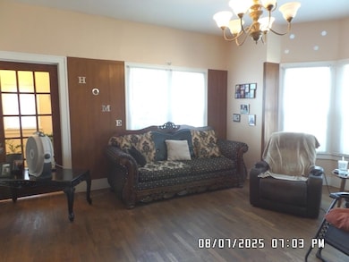 421 W Garfield Ave, Elkhart, IN 46516 - photo 4