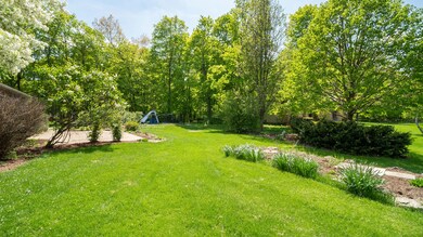 8 Crestview Dr, Oswego, IL 60543 - photo 4