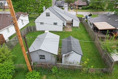 34 S 17th Ave, Beech Grove, IN 46107 - photo 4