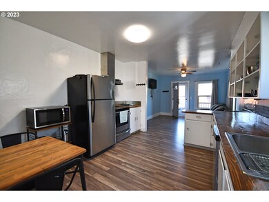 1108 Federal St, the Dalles, OR 97058 - photo 4