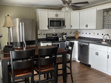 28 Garfield St unit 1, Franklin, MA 02038 - photo 2