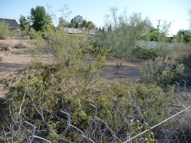 Lot Photo