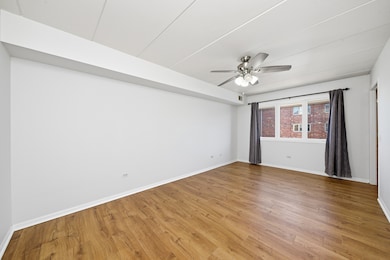 6211 W 94th St unit 2SE, Oak Lawn, IL 60453 - photo 7