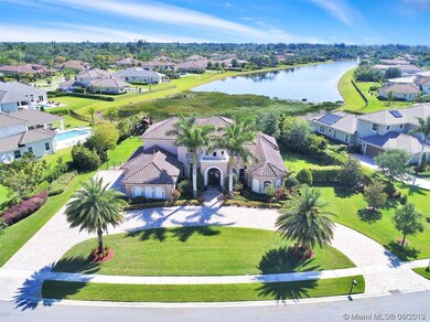 2810 Jockey Cir W, Davie, FL 33330 - photo 2