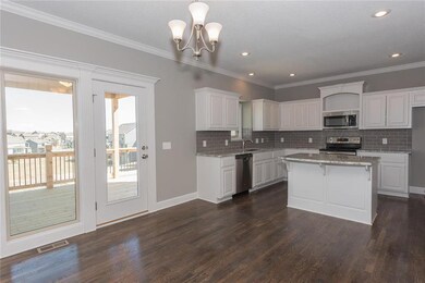 4907 NE 104th St, Kansas City, MO 64156 - photo 2