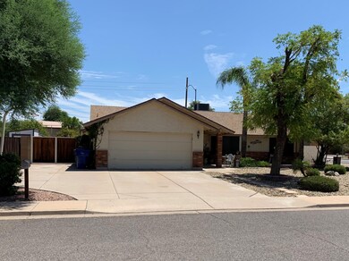 1105 N Winthrop Cir, Mesa, AZ 85213 - photo 2