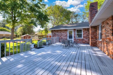 Spacious Rear Deck
