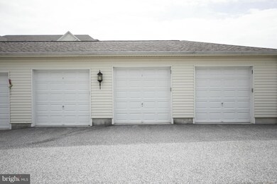 301 Tiree Ct unit 403, Abingdon, MD 21009 - photo 3