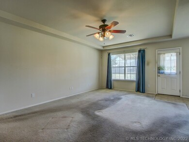 2320 S Hickory St, Sapulpa, OK 74066 - photo 5