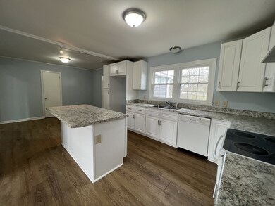 968 Horse Mountain Rd, Shelbyville, TN 37160 - photo 7